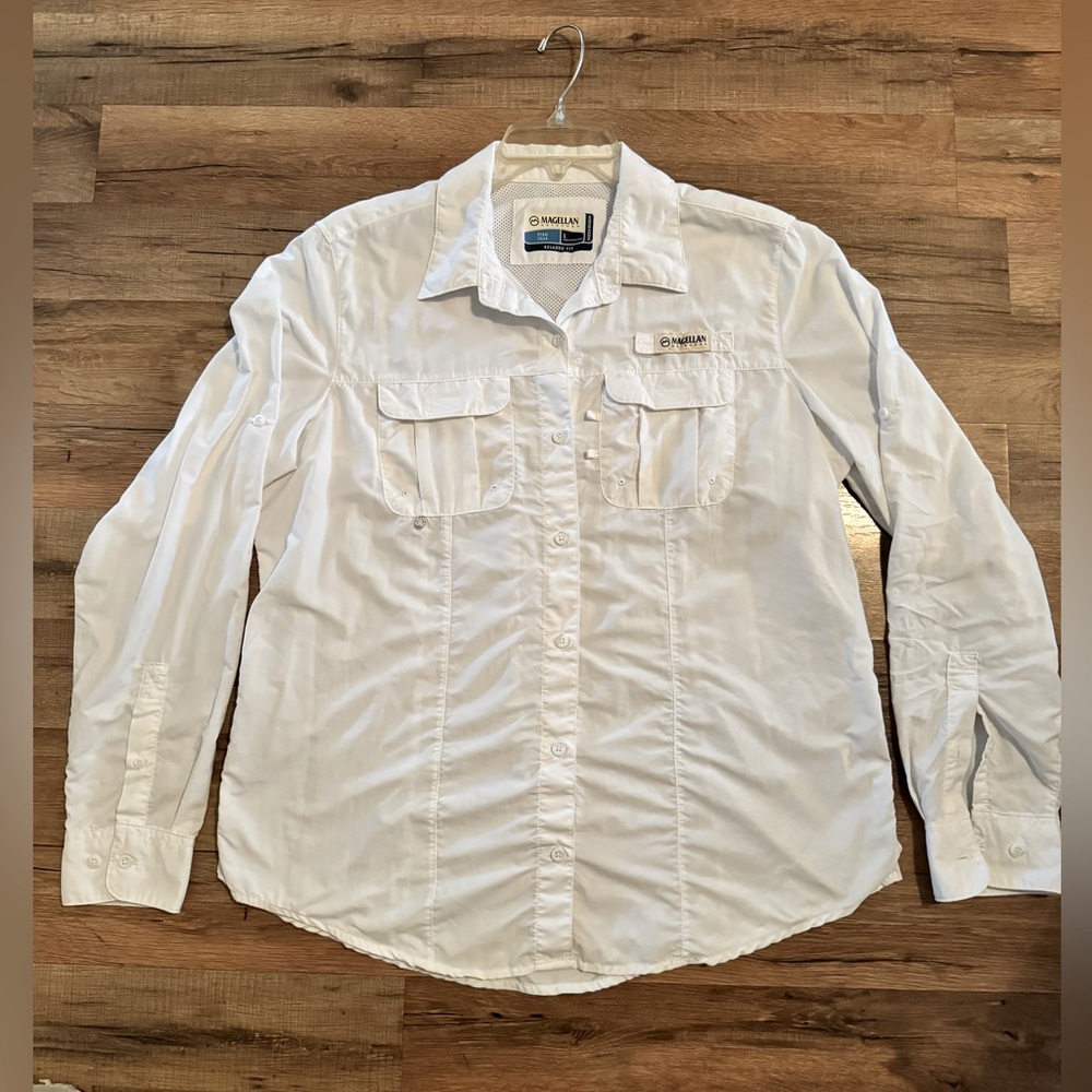 Brand New Magellan fishing shirt